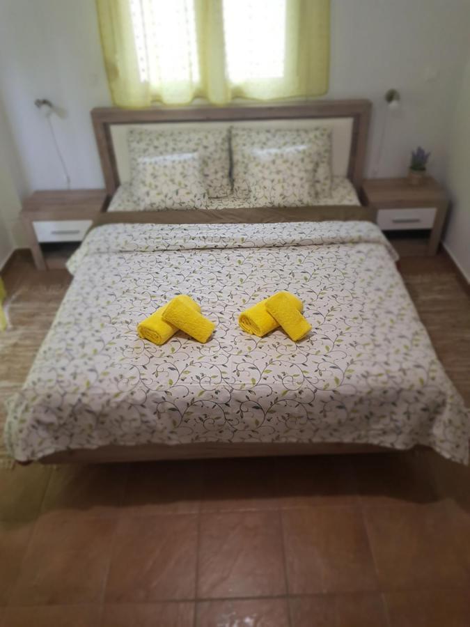 Apartamenty Rodzinne กาเมนาวูร์ลา ภายนอก รูปภาพ